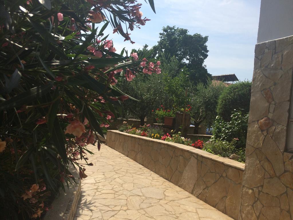 Apartments Mirela Пореч Стая снимка