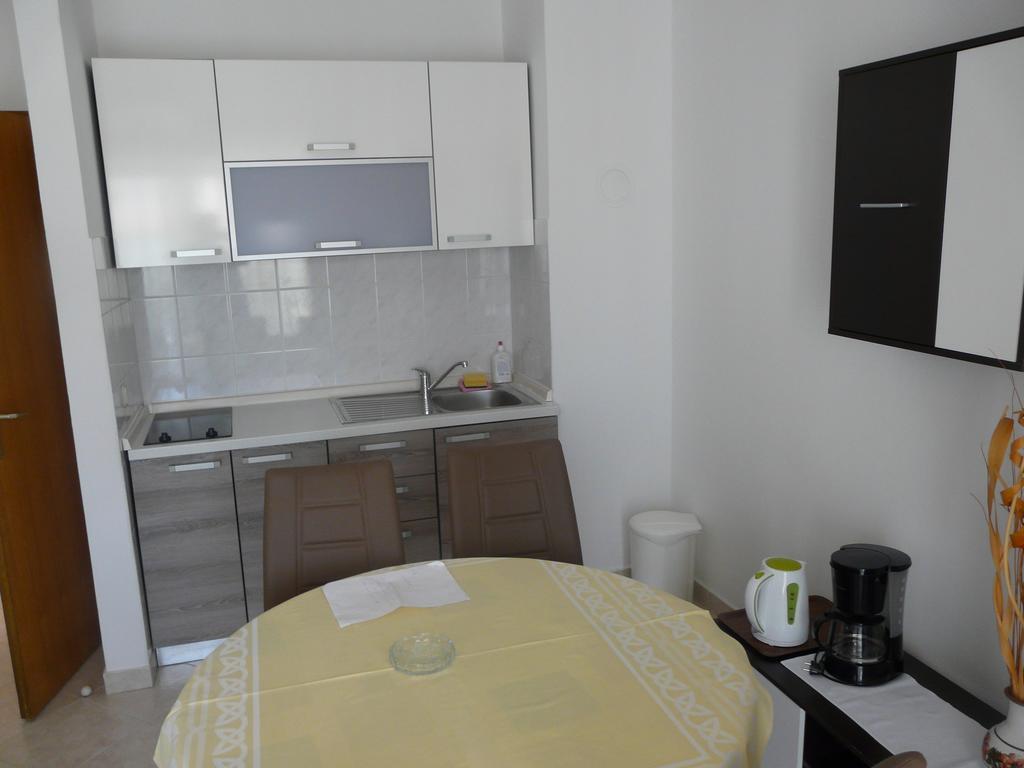 Apartments Mirela Пореч Екстериор снимка