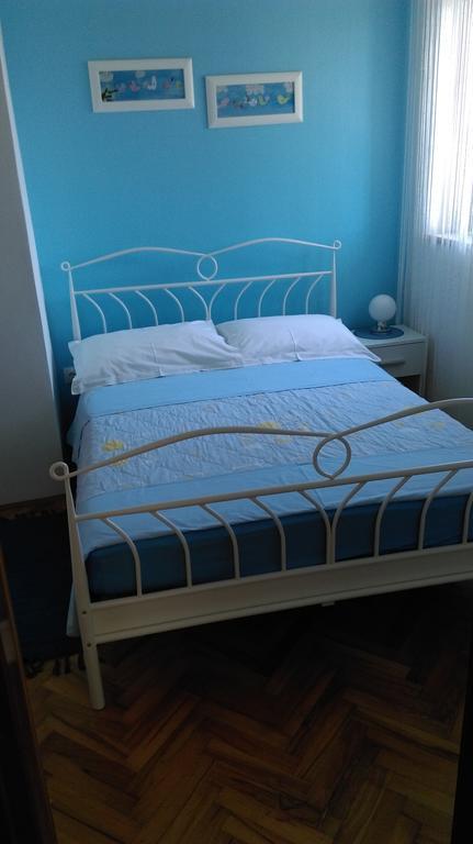 Apartments Mirela Пореч Екстериор снимка